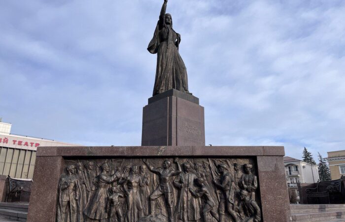 Монумент Навеки с Россией, г. Нальчик
