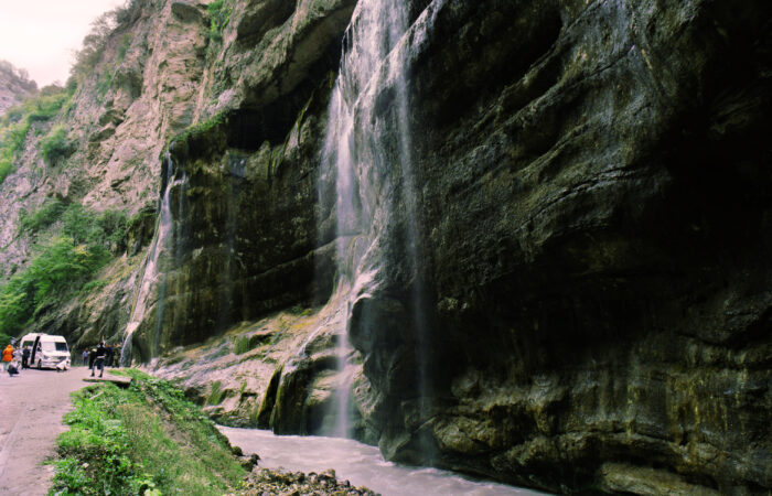 Чегемские водопады, Кабардино-Балкария, экскурсии в горы Северного Кавказа