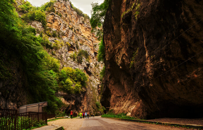 Чегемское ущелье, экскурсии в горы Северного Кавказа