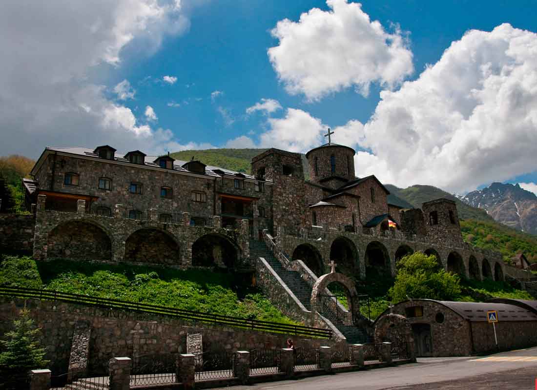 Аланский Успенский мужской монастырь, Северная Осетия-Алания.