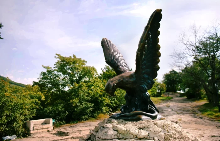 Скульптура Орла, г. Пятигорск