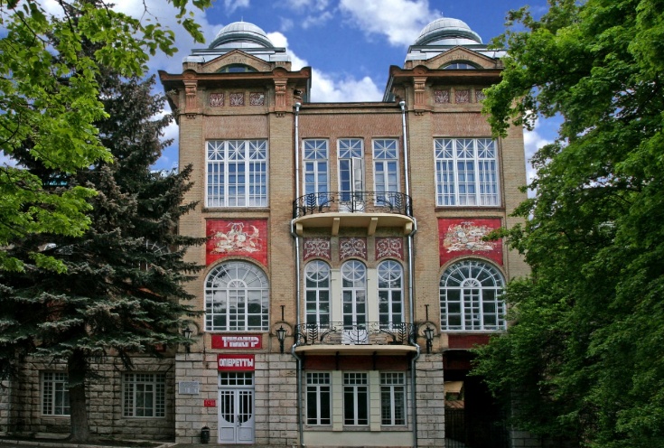 Театр оперетты в Пятигорске