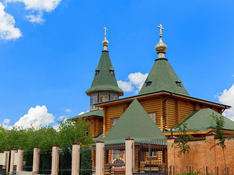 Храм Трех Святителей в Пятигорске